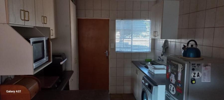 3 Bedroom Property for Sale in Safari Gardens North West